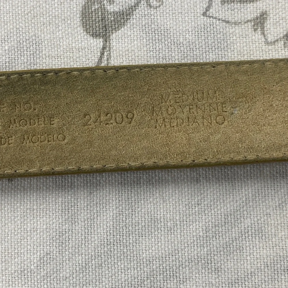 LIZ CLAIBORNE Vintage Leather Belt Taupe Gold Brass Buckle  Preppy Prep‎